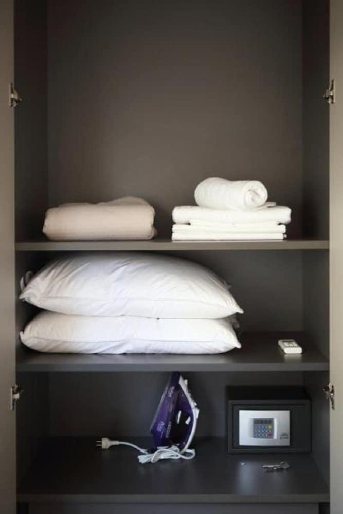 Happiness Luxury Central Apartment أثينا المظهر الخارجي الصورة